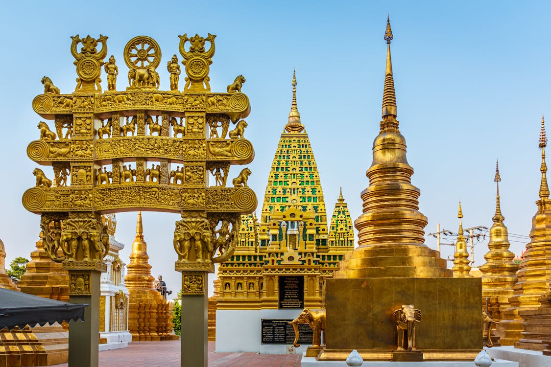 สถานที่ท่องเที่ยว นครราชสีมา รถรับจ้างพร้อมคนขับ